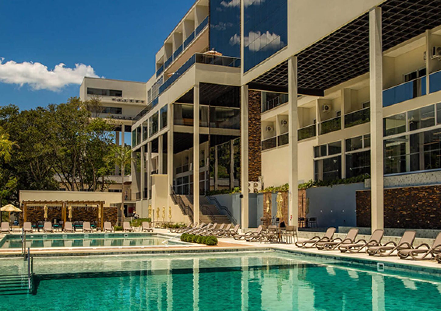 Grand Suites